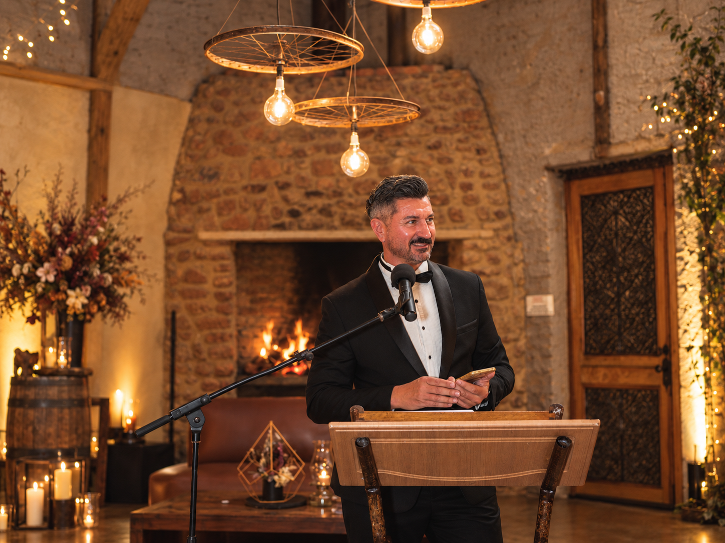 Bennum hosting a corporate event